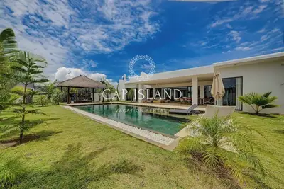 Villa d'exception avec piscine chauffée et jardin tropical