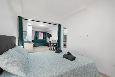 Image de Vacances 'Las Flores 1b' avec piscine partagée et Wi-Fi