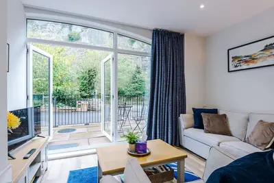 Image de Appartement-Salle de bain privée extérieure