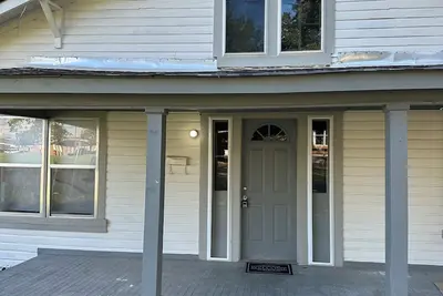 Image de Big 3-bedroom house with 2 Full Bathrooms, with WiFi, Ac in wonderful Vivian