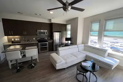 Image de Stunning 1-Bedroom at Galleria