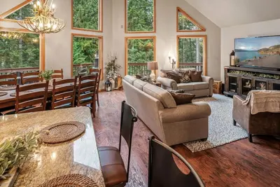 Image de Charming Secluded 3-bedroom house in Sagle Id close to Lake and Schweitzer Ski