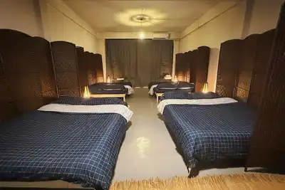 Image de Located at Cbd Rama 9. Family room with 4 Double Bed (Share bath)