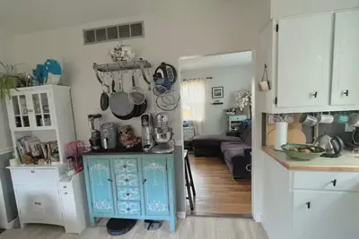 Image de Charming 1-bedroom cottage in beautiful Boise near foothills and downtown!