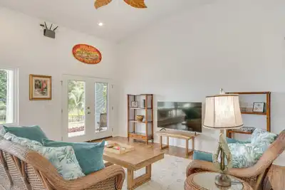Image de Oceanfront Home w/ Pool Access, Views in Papaikou