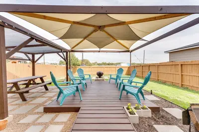 Image de Near Hiking Trails: Home w/ Deck in San Antonio!