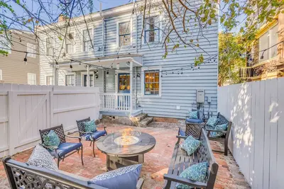 Image de Dog Friendly, Historic Off Jones Street W/Parking