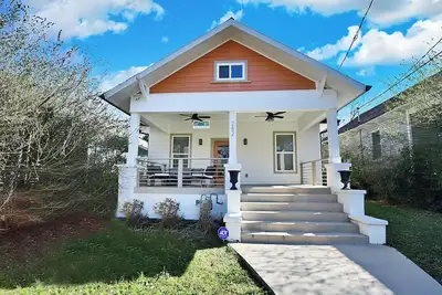 Image de Marvelous Downtown Atlanta Home