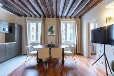 Image de Cœur de Paris - Grand appartement climatisé 3 Br