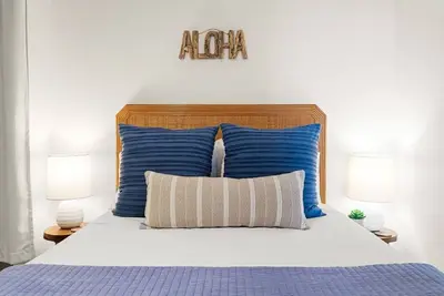 Image de Pickle Ball Courts/500ft to Charlie Young Beach