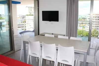 Image de Joli appartement pour 8 personnes avec Wifi, climatisation, Tv, balcon, animaux admis et parking