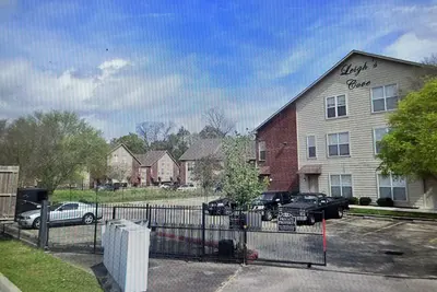 Image de 3-bedroom condo in pleasant Baton Rouge with swimming pool, fitness equip, WiFi