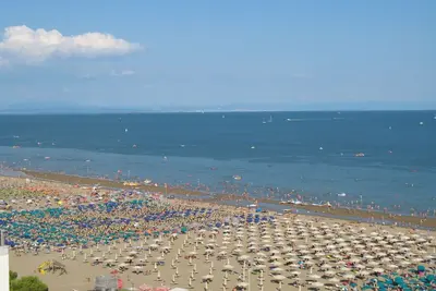 Image de Bel appartement avec piscine, climatisation, Wifi, Tv, balcon, animaux admis et parking