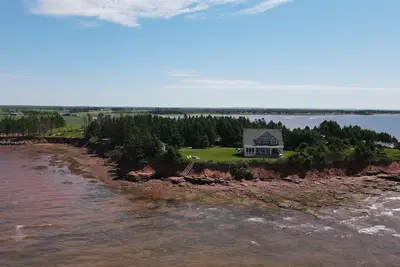 Image de Sunset Point with views of the Confederation Bridge