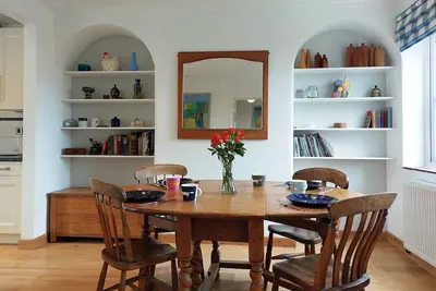 Image de Garreg Wen ( White Stone ) family holiday home nr the beach
