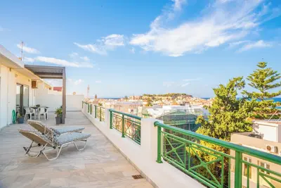 Image de Lily's Penthouse in the centre of Rethymno with private parking