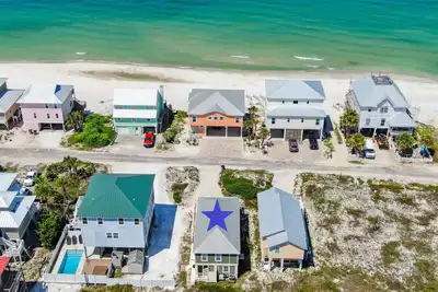 Image de Gulf View Beach Cottage across from beach access