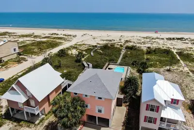Image de Gulf Front Home with Private Pool