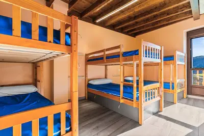 Image de Chambre 'Habitacion 3' avec vue sur la montagne, Wi-Fi et climatisation