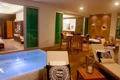 Image de 2 Bedroom Presidential Villa - Grand Luxxe