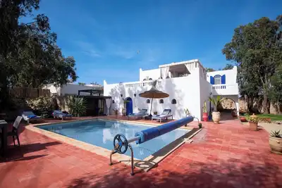Image de Villa spacieuse élégante et confortable 8 pers avec piscine chambres climatisées