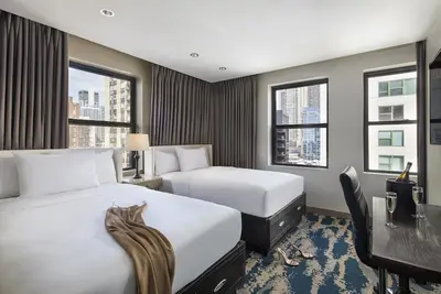 Image de Relaxing Eco-friendly Room w/ Modern Decor near River North Attractions