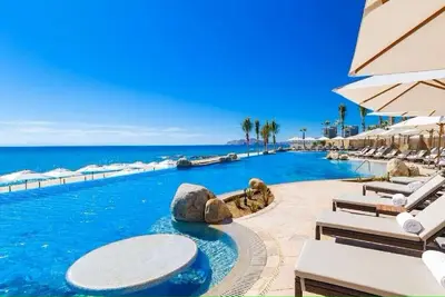Image de 10% Disc Beautiful, Luxury 5-Diamond Beachfront Resort, Villa la Valencia, Cabo