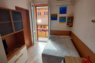 Image de Three-room apartment with 2 bedrooms 2 bathrooms and kitchen
