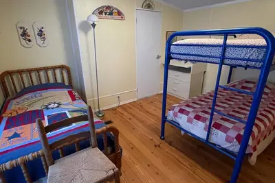 Image de 2-bedroom trailer, with WiFi in Greenup County, in the middle of 260 acres.