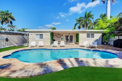 Image de Great Location Heated Pool near Hollywood Beach