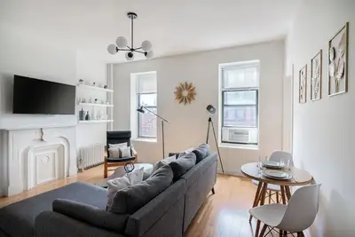 Image de Amazing/Stylish 3 Bedroom unit in the Uws #6167