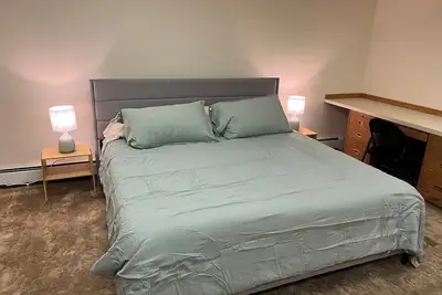 Image de Lovely 2-bedroom apartment with lake views and WiFi in Coeur d'Alene