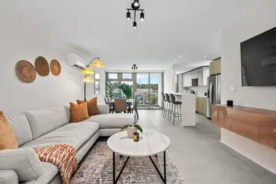 Image de Poolfront by Isla Verde Beach