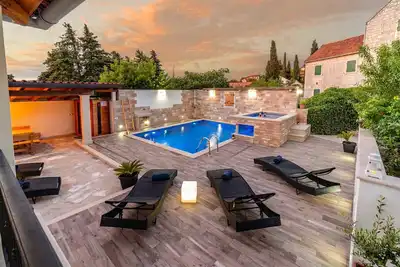 Image de Villa Divinia - Villa de luxe du 19ème siècle