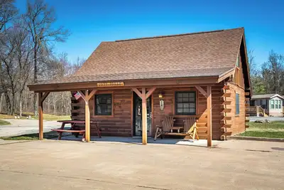 Image de The Loft Cabin at the Riviera Resort in Neillsville, Wisconsin!