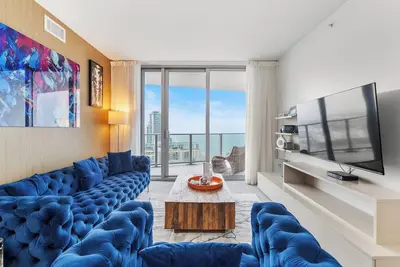 Image de Sun-Kissed Getaway – Luxury by the Sea