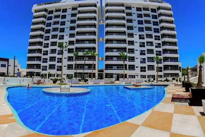 Image de Charming 2-bedroom condo in La Paz with WiFi, Ac, fitness room, 2 pools