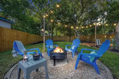 Image de Charming 2-bedroom house in welcoming Seguin with Ac and WiFi.