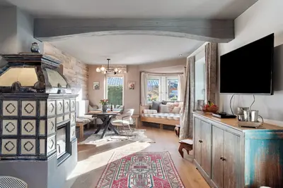 Image de Appartement \"Kramerblick\" avec vue sur les montagnes, terrasse privée et Wi-Fi