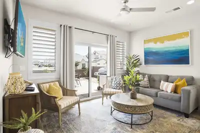Image de Happy Hawaiian Themed Condo!