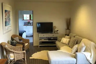 Image de Riverbank Cottage