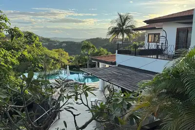 Image de Villa Amor Azul, Playa Ocotal - Walk to the Beach, Infinity Pool, Forever Views