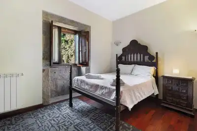 Image de Chambre 'Quarto 1 - Quinta Da AtaĂde' avec vue sur les montagnes, piscine partagĂ©e et Wi-Fi