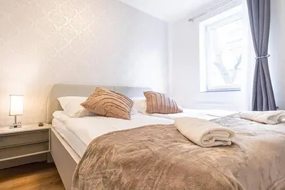 Image de This cozy and spacious 1-bedroom, 1-living room apartment is thoughtfully design