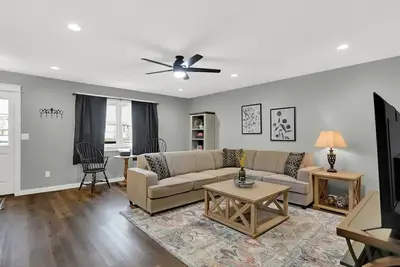 Image de Completely Remodeled 3-bedroom condo in superb Bloomington! Enjoy your stay