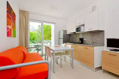 Image de Appartement Fiore by Interhome
