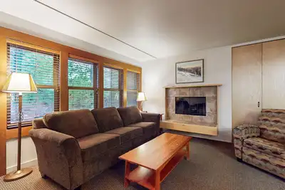 Image de Studio condo with access to shared pools, hot tubs, close to Mt. Bachelor