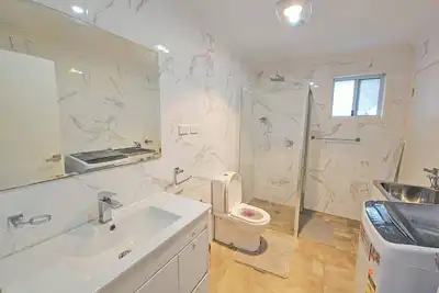 Image de Charmant appartement de 2 chambres pour grand-mère