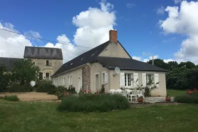 Image de Gîte à Mansigné en Sarthe, Longère 6 pièces, 15 personnes