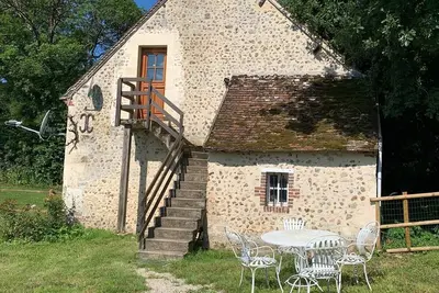 Image de Charming studio in 17th century farmhouse on working horse farm